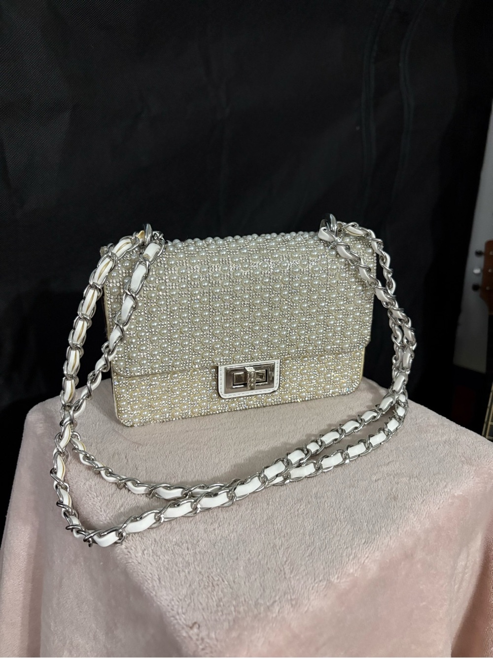 LOW START ALDO Pearl-Embellished Cream Crossbody Bag with Silver Chain - Picture 3 of 14